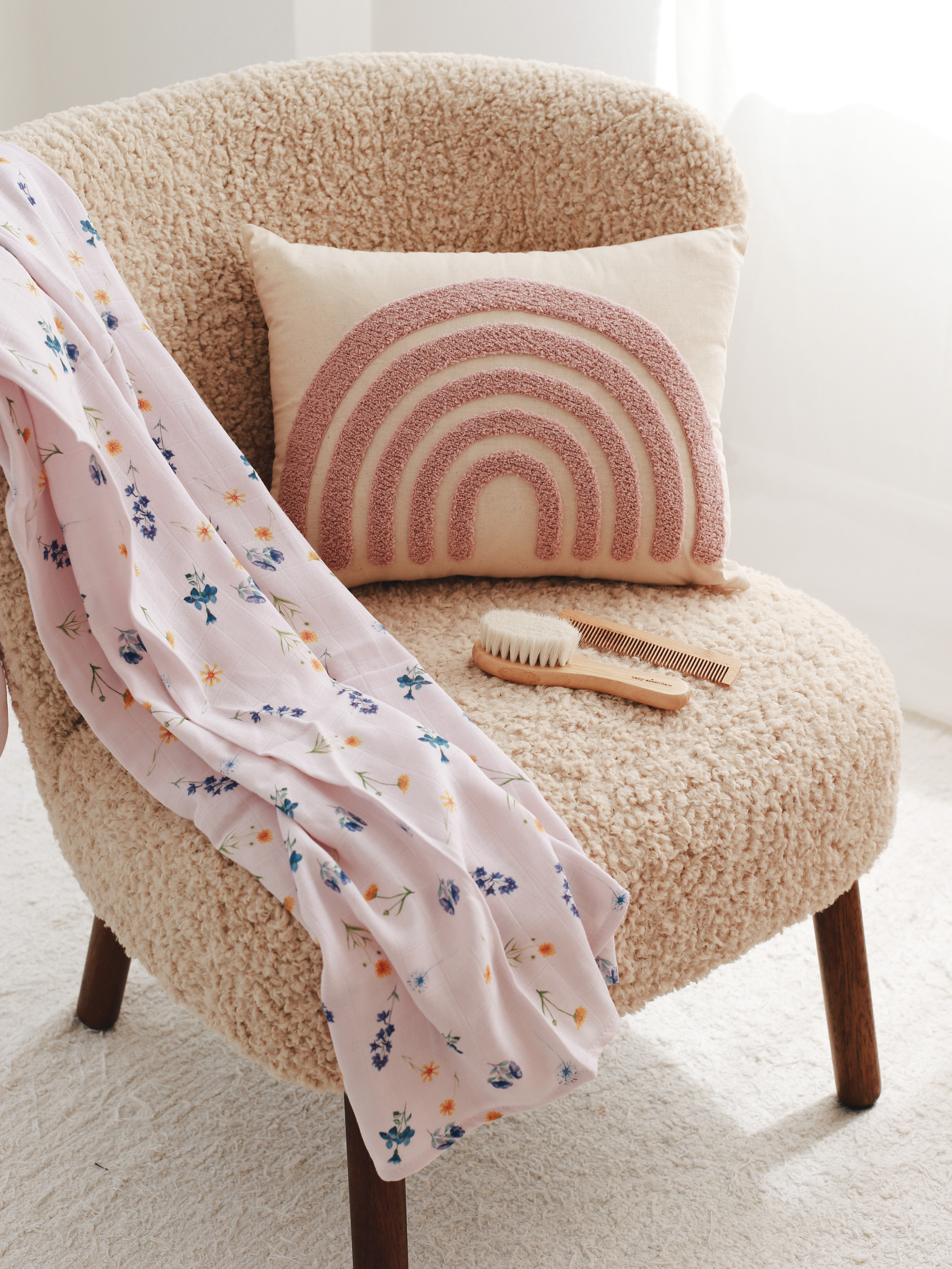 RAINBOW PİNK PUNCH (Dekor yastık kılıfı)